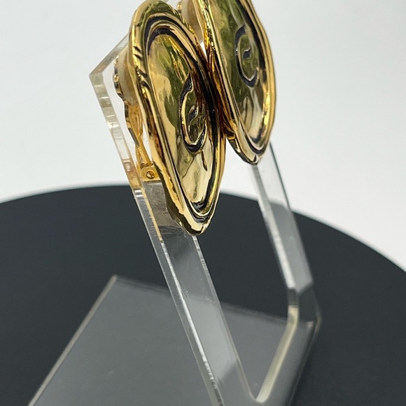 Elizabeth Taylor Rare Vintage Estate Signed AVON 1.5" 1993 Clip Earrings - Picture 8 of 14